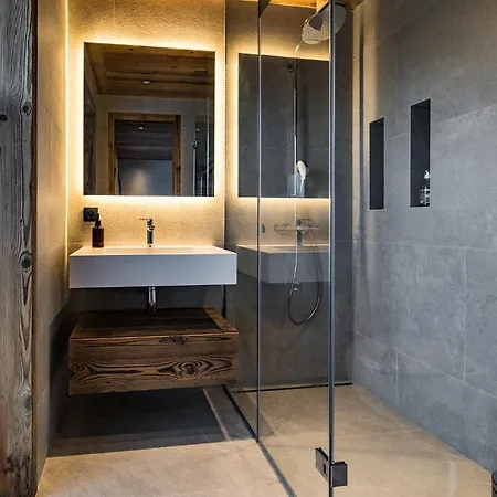 Unique Luxe Neuf Valmorel